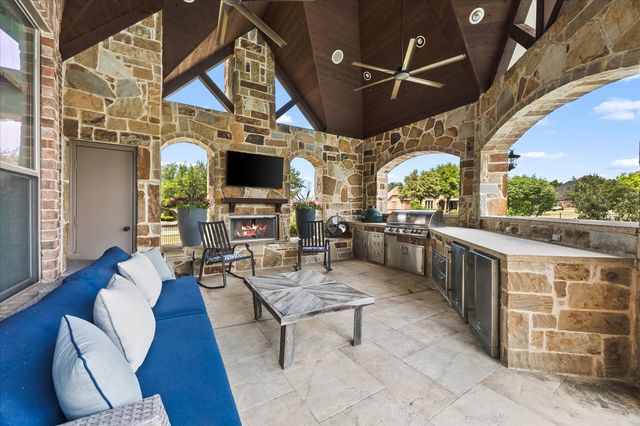 1 Kensington Drive, Heath, TX 75032