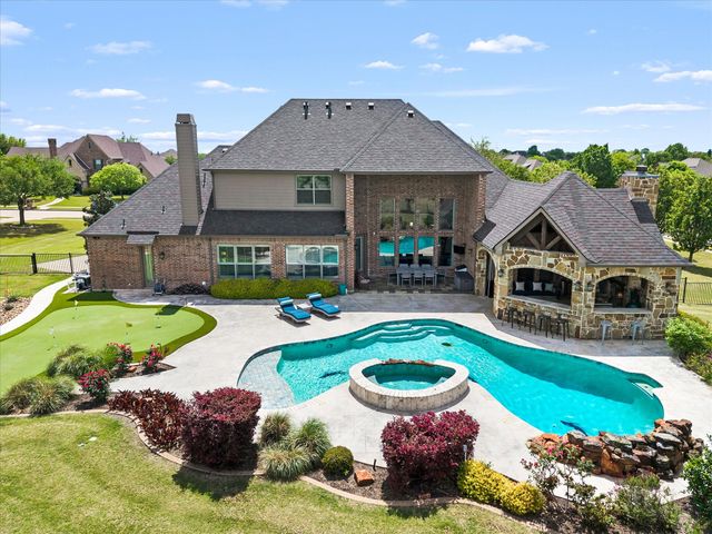 1 Kensington Drive, Heath, TX 75032