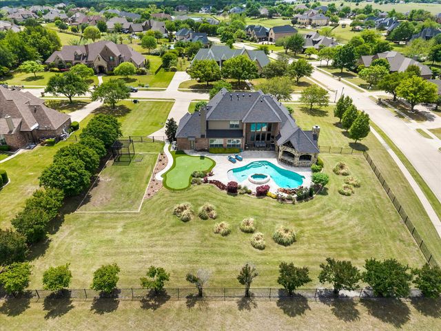 1 Kensington Drive, Heath, TX 75032
