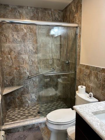 47 Sherbrooke Road, Lindenhurst, NY 11757