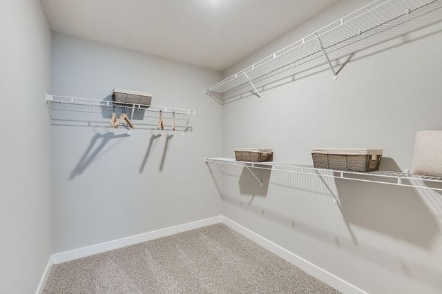 17404 Dulles Lane, Lakeville, MN 55044