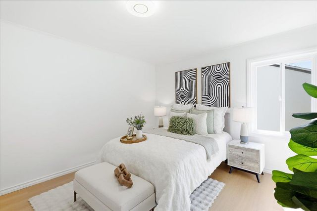 2641 San Carlos Avenue, San Carlos, CA 94070