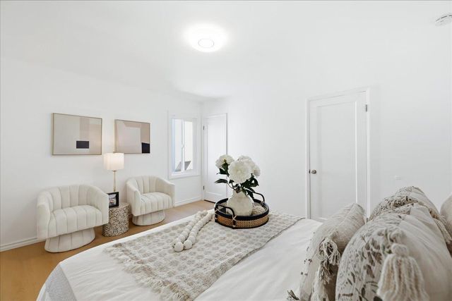 2641 San Carlos Avenue, San Carlos, CA 94070