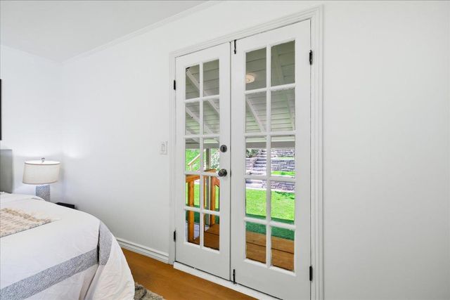 2641 San Carlos Avenue, San Carlos, CA 94070
