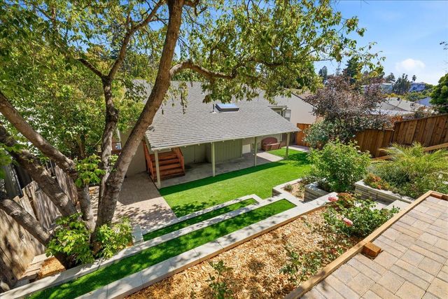 2641 San Carlos Avenue, San Carlos, CA 94070