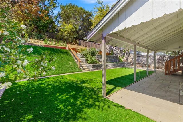 2641 San Carlos Avenue, San Carlos, CA 94070