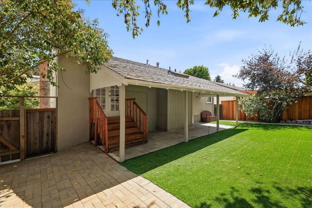2641 San Carlos Avenue, San Carlos, CA 94070