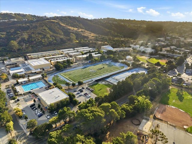 2641 San Carlos Avenue, San Carlos, CA 94070