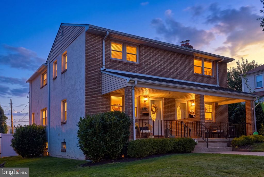 345 E 11TH AVE, CONSHOHOCKEN, PA 19428 — photo 3