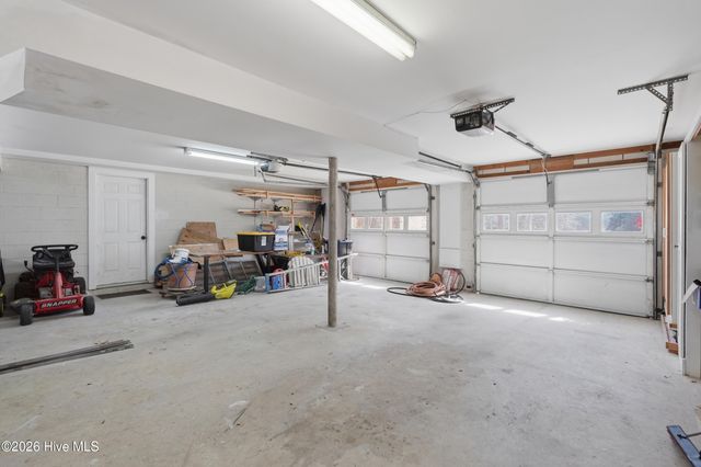 606 Ravenswood Road, Hampstead, NC 28443