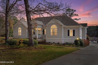 606 Ravenswood Road, Hampstead, NC 28443