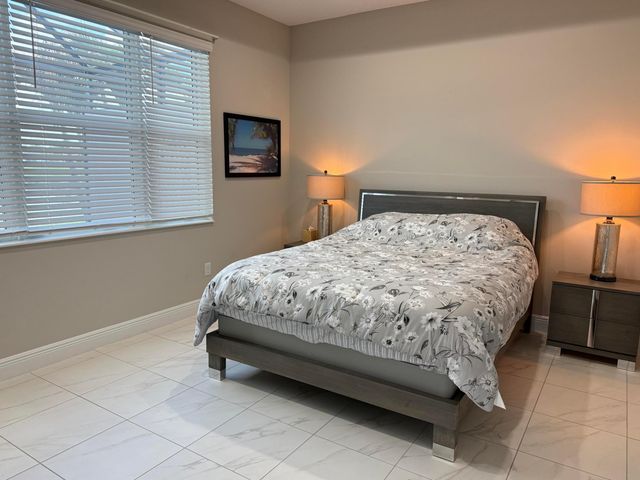 12845 SW Lake Fern Circle, Port St. Lucie, Port St Lucie, FL 34987