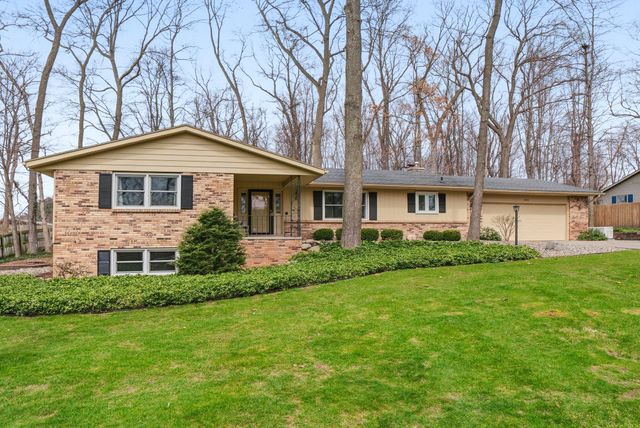 5880 Manorwood Drive, Kalamazoo, MI 49009