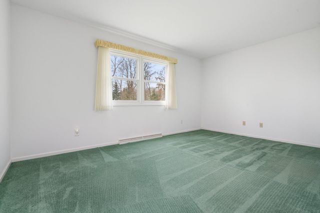 5880 Manorwood Drive, Kalamazoo, MI 49009