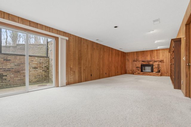 5880 Manorwood Drive, Kalamazoo, MI 49009