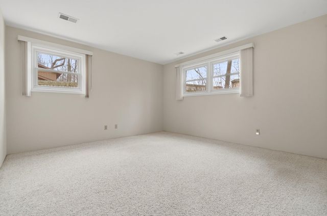 5880 Manorwood Drive, Kalamazoo, MI 49009