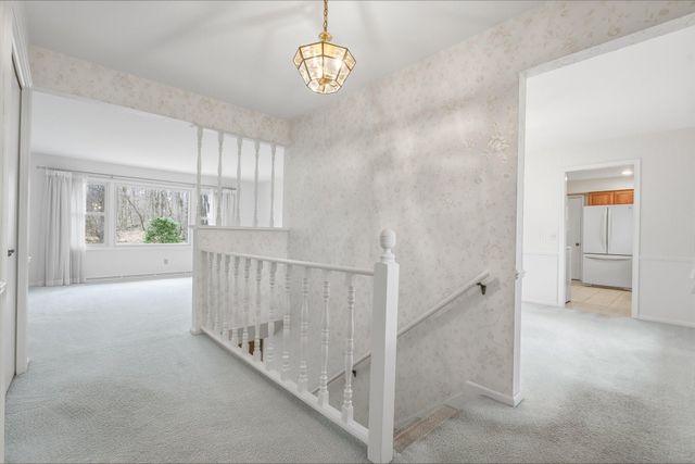 5880 Manorwood Drive, Kalamazoo, MI 49009