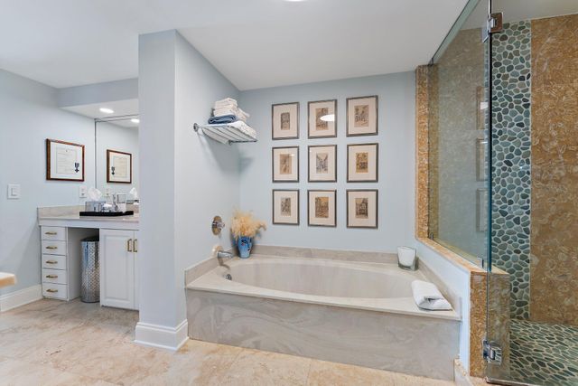 123 Lakeshore Drive 143, North Palm Beach, FL 33408