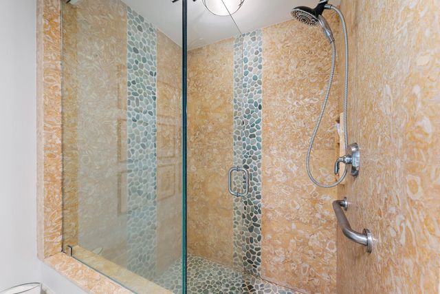 123 Lakeshore Drive 143, North Palm Beach, FL 33408