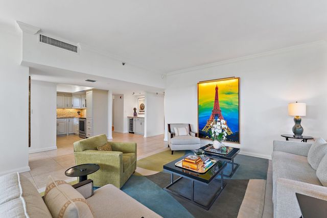 123 Lakeshore Drive 143, North Palm Beach, FL 33408