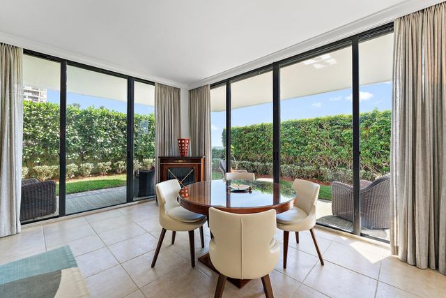 123 Lakeshore Drive 143, North Palm Beach, FL 33408