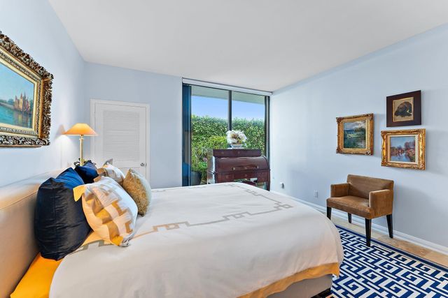 123 Lakeshore Drive 143, North Palm Beach, FL 33408