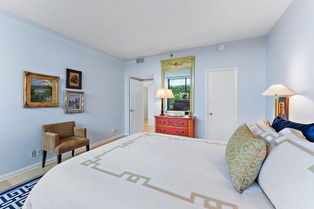 123 Lakeshore Drive 143, North Palm Beach, FL 33408