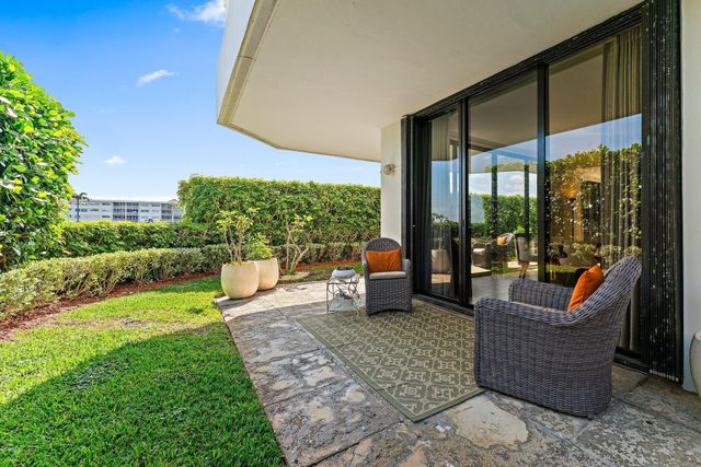 123 Lakeshore Drive 143, North Palm Beach, FL 33408