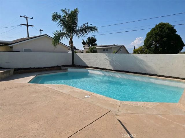 115 W Rancho Rd., Corona, CA 92882