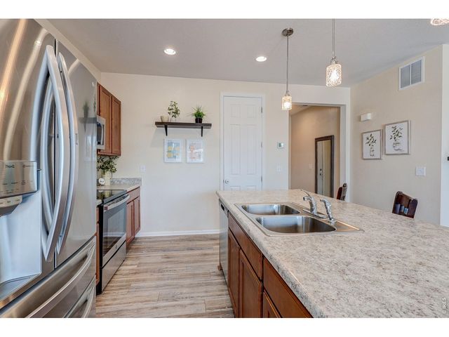 1617 Northcroft Dr, Windsor, CO 80550