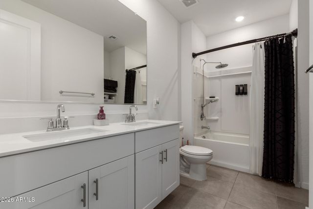 17306 W SANNA Street, Waddell, AZ 85355