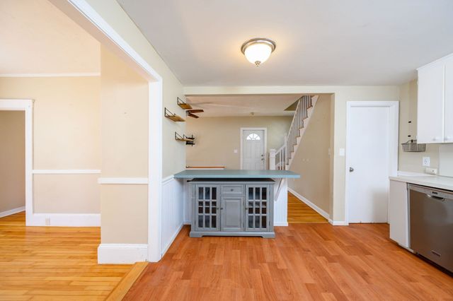 188 Central St, Weymouth, MA 02190