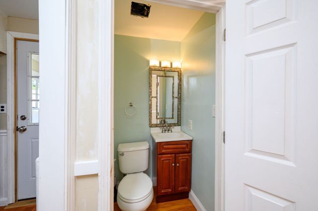 188 Central St, Weymouth, MA 02190