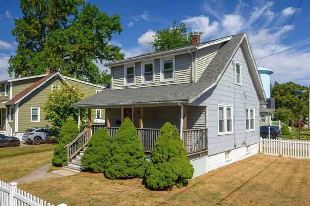 188 Central St, Weymouth, MA 02190