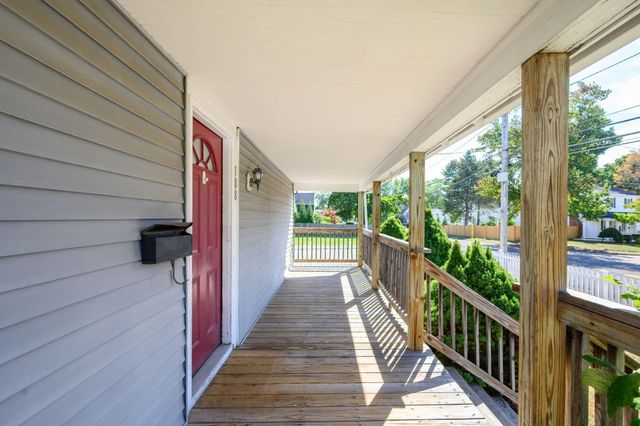 188 Central St, Weymouth, MA 02190