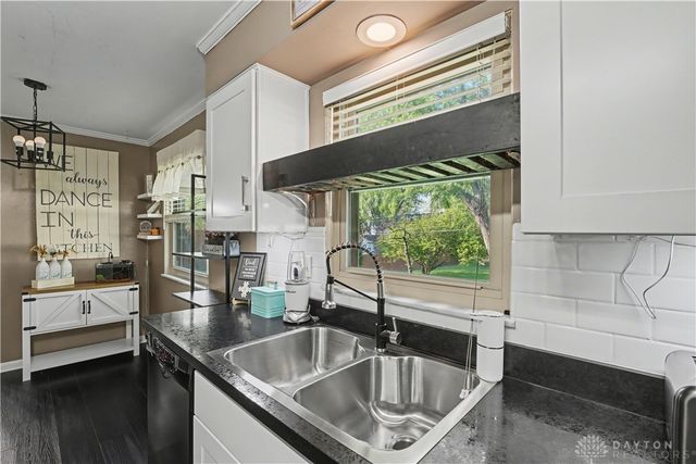 917 Garrison Avenue, Kettering, OH 45429