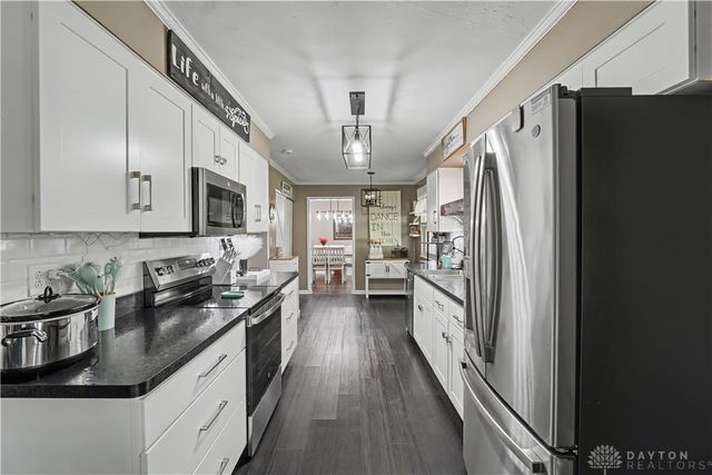 917 Garrison Avenue, Kettering, OH 45429