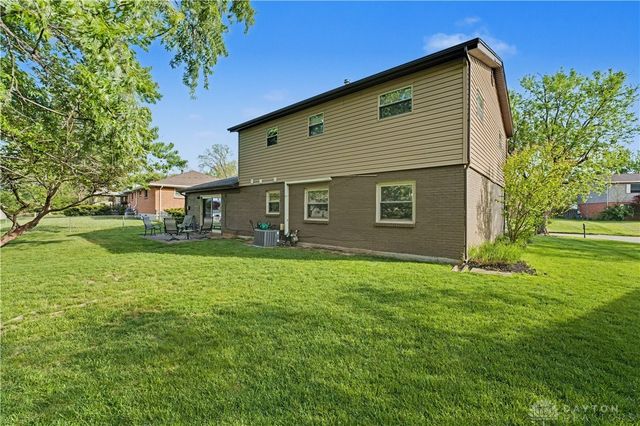 917 Garrison Avenue, Kettering, OH 45429