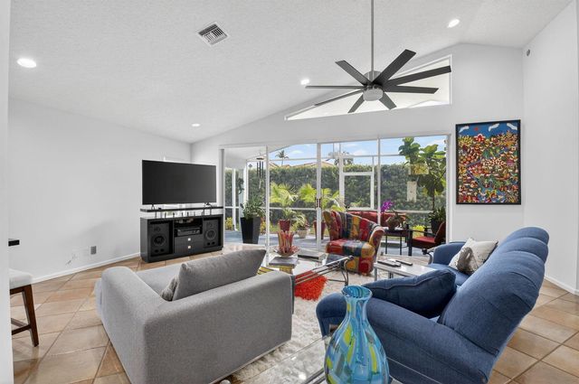 11590 Creekside Drive, Boynton Beach, FL 33437