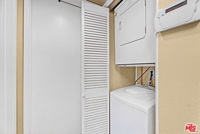 2507 E 15th Street 305, Long Beach, CA 90804