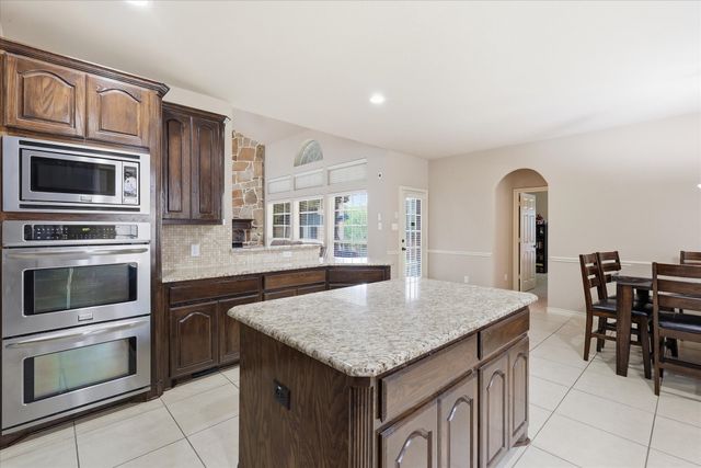 591 Lost Creek Drive, Prosper, TX 75078