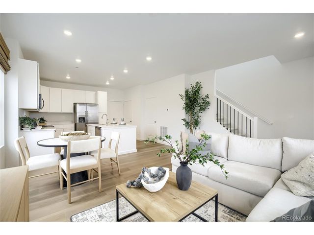 3554 Quincy Bay Pl, Loveland, CO 80538