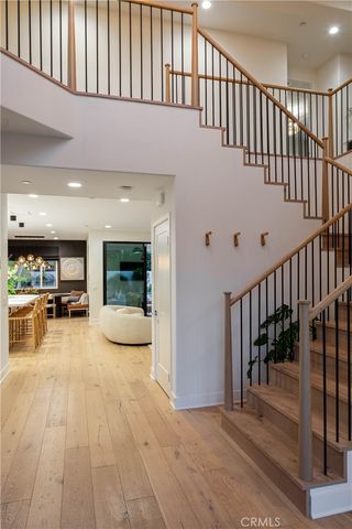 311 Costa Bella Court, Costa Mesa, CA 92627