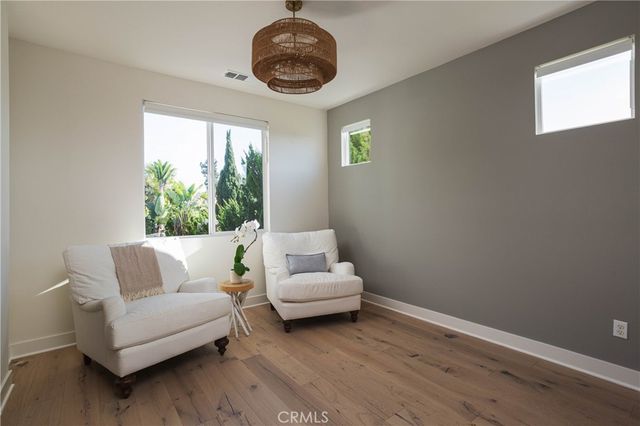 311 Costa Bella Court, Costa Mesa, CA 92627