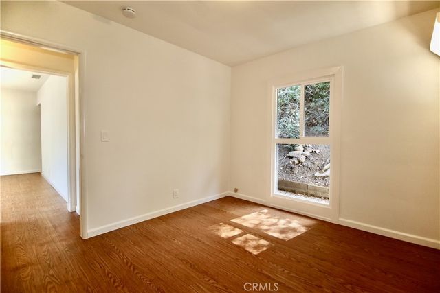 21470 Providencia Street, Woodland Hills, CA 91364