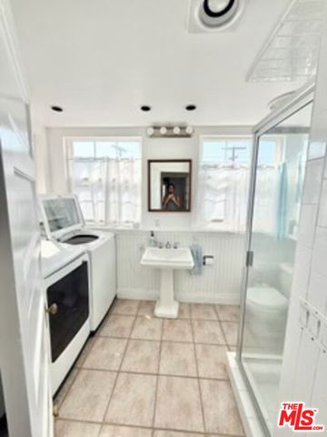 59 Dudley Avenue, Los Angeles, CA 90291