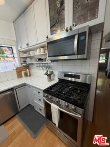 59 Dudley Avenue, Los Angeles, CA 90291