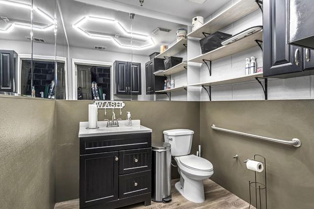 1410 Country Club Drive, Madera, CA 93638