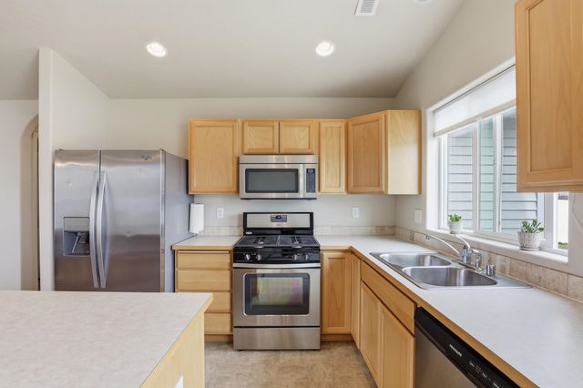 315 S Lawson St, Airway Heights, WA 99001