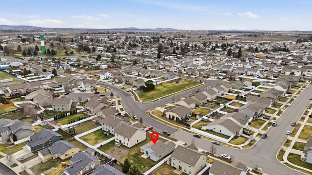 315 S Lawson St, Airway Heights, WA 99001